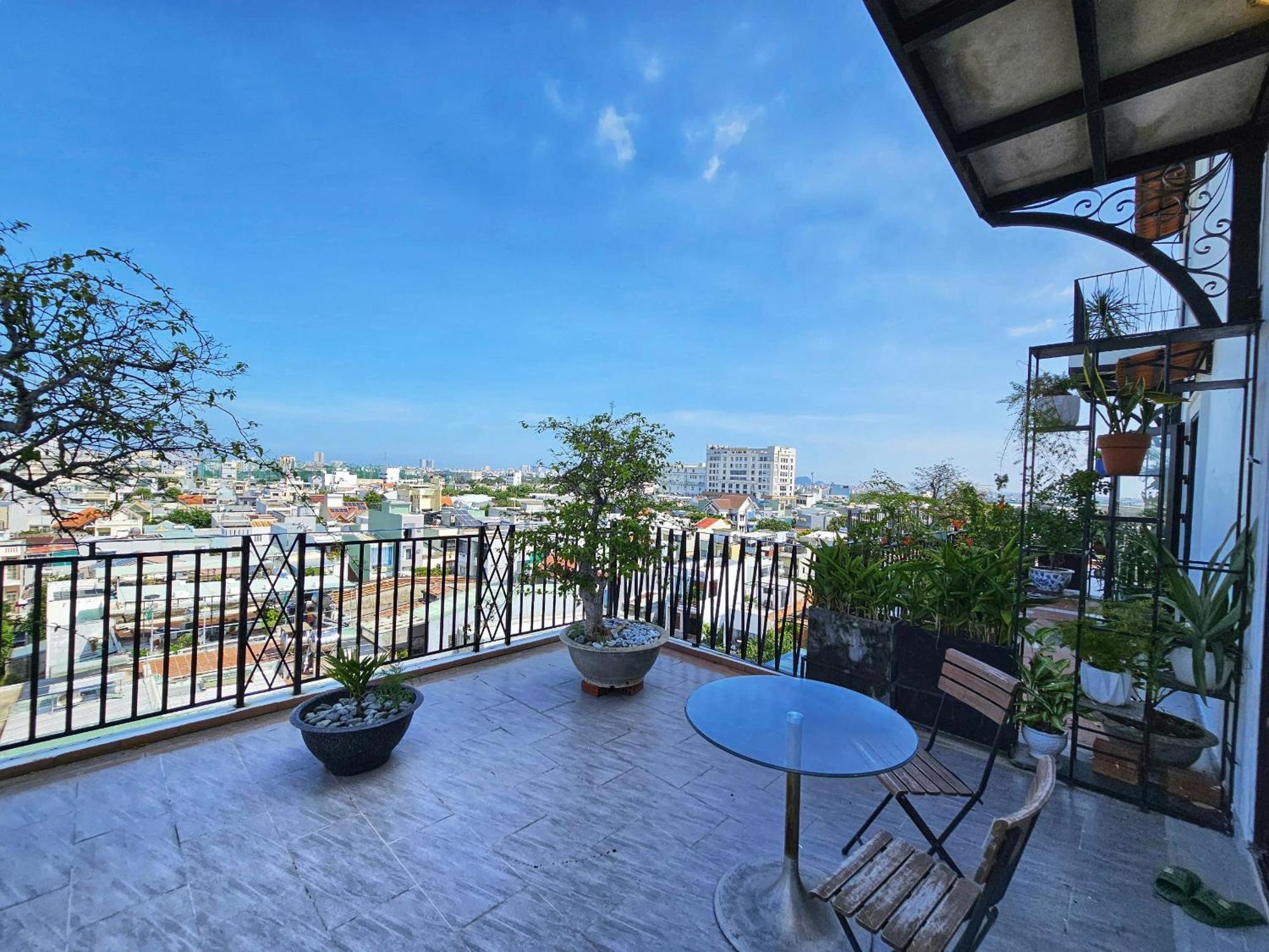 Mtr Apartment & Hotel Da Nang Bagian luar foto